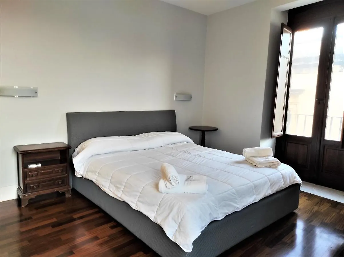 شقة Flora'S House - Ortigia Holidays سيراكوزا